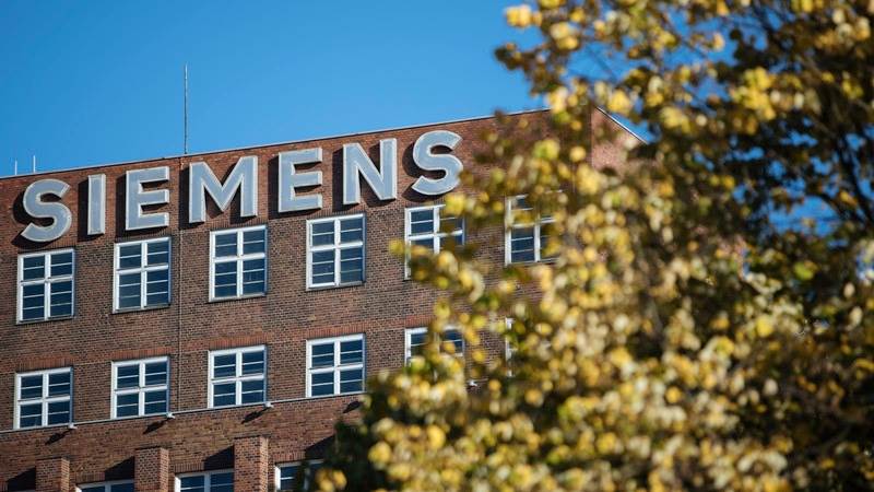 Siemens Q3 revenue up by 11% to €17.9 billion