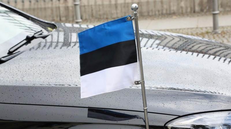 Estonia to close its borders for Russians