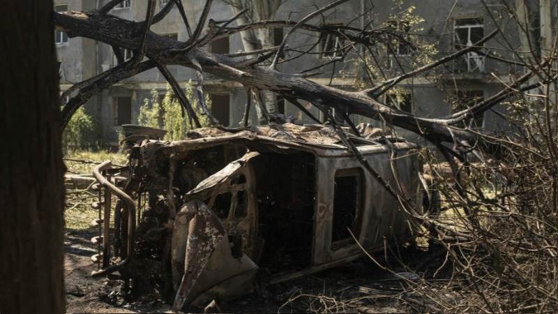 Ukrainian forces shell Donetsk, Gorlovka