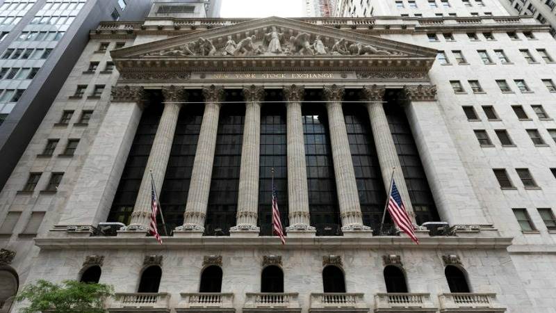 Wall Street opens lower ahead of FOMC minutes