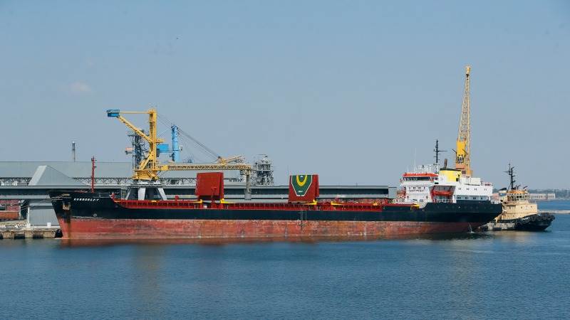 7 cargo ships leave Odesa on October 15