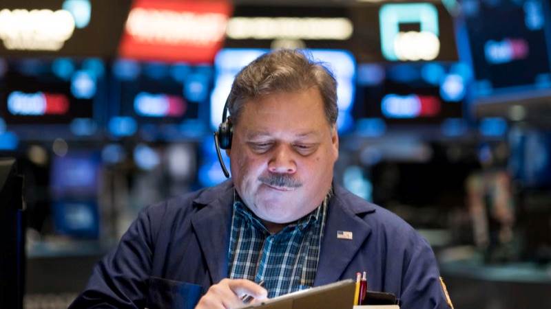 Wall Street sinks at open, Down down nearly 400 pts