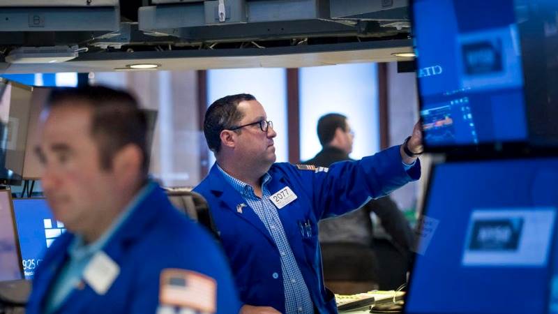 US closes higher with tech earnings ahead