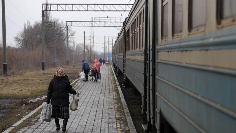 Russia’s railway shelling leaves at least 15 dead – Zelensky