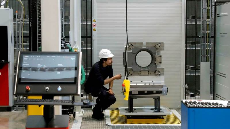 Japan’s industrial production rises 1% in July