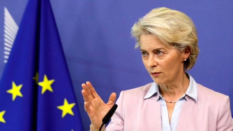 Blinken debriefs Von der Leyen on his Kiev visit