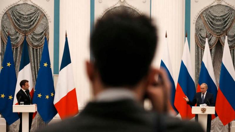 Putin, Macron talk situation at Zaporizhzhia NPP