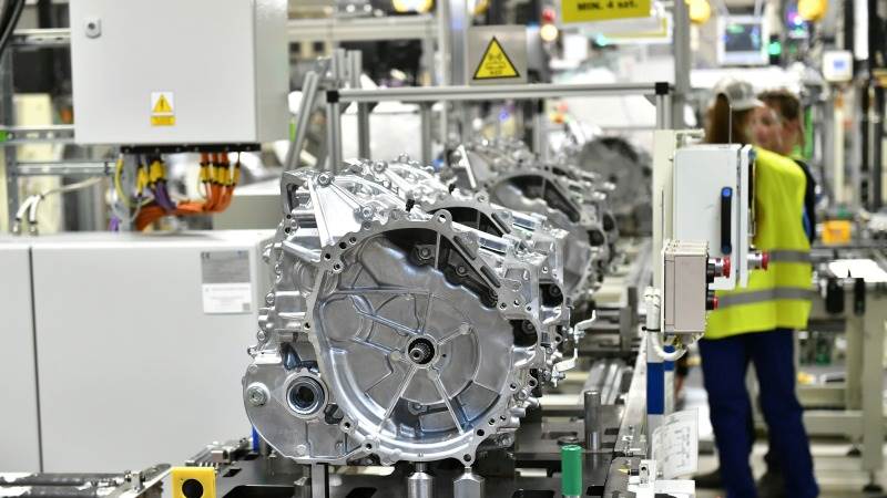 Eurozone manufacturing activity up slightly in November