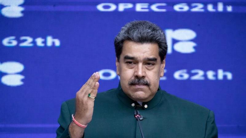 US threatens to expand Venezuela sanctions