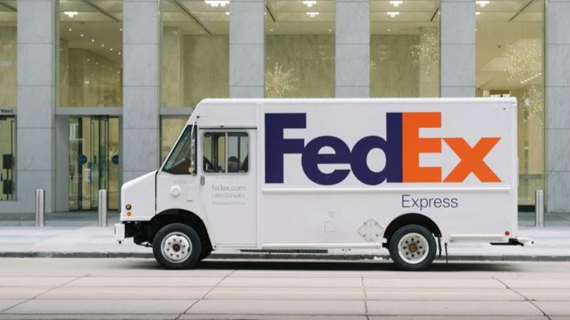 FedEx reports revenue of $23.2B in Q1