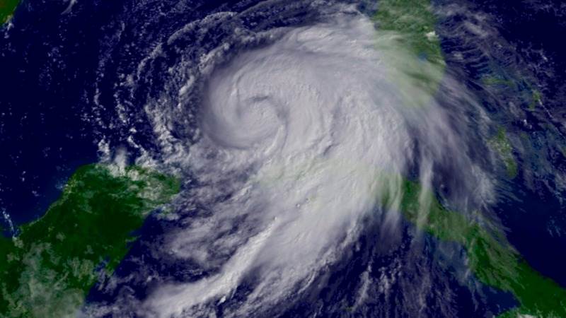 Ian strengthens to Category 2 hurricane