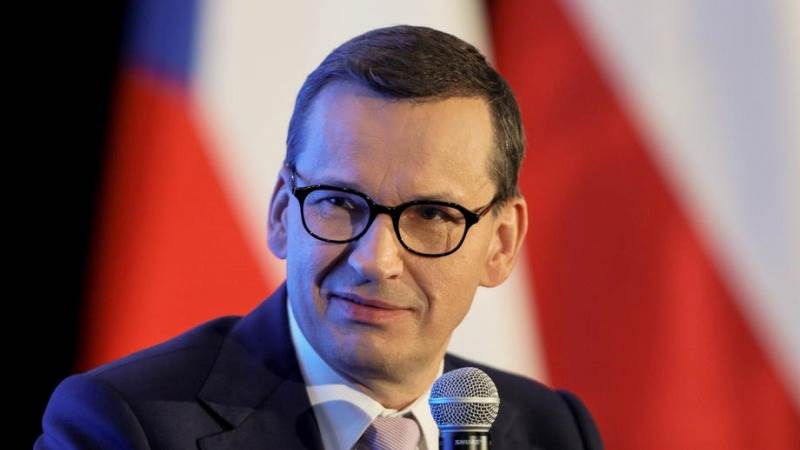 Polish PM says Kremlin behaves ‘like a drug dealer’