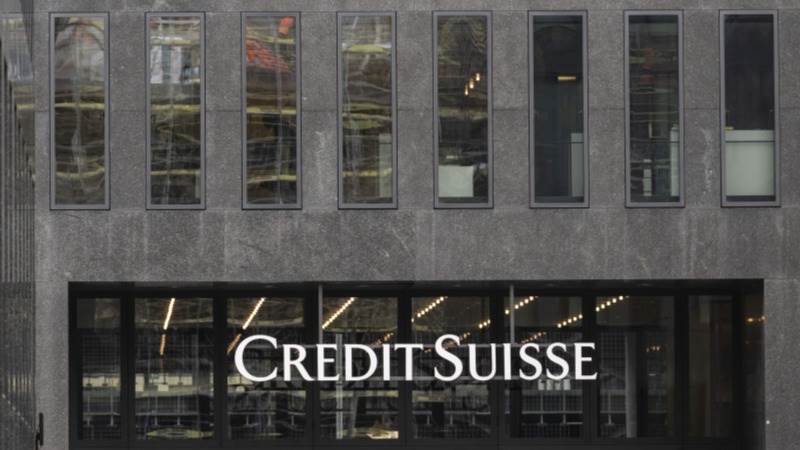 Credit Suisse gets 10 offers for unit – report