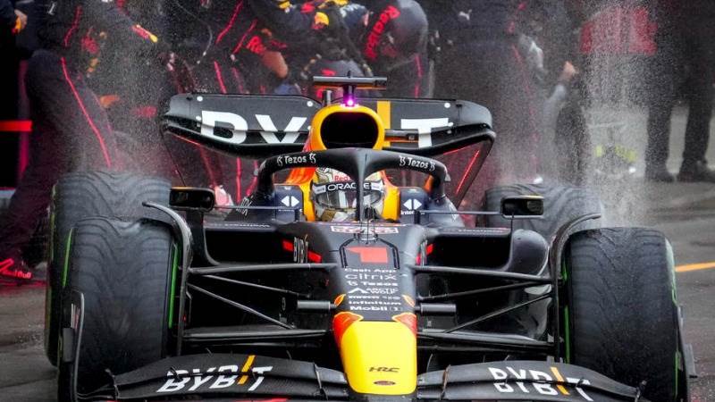 Verstappen declared world champion after winning Japanese GP