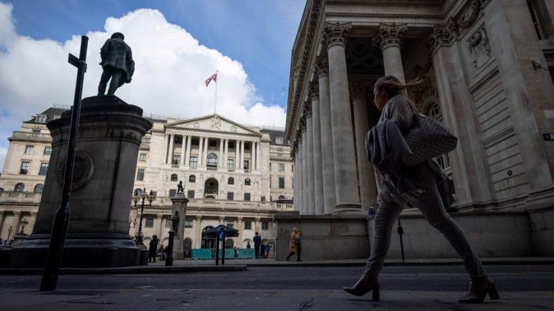 Bank of England unveils new measures to support market