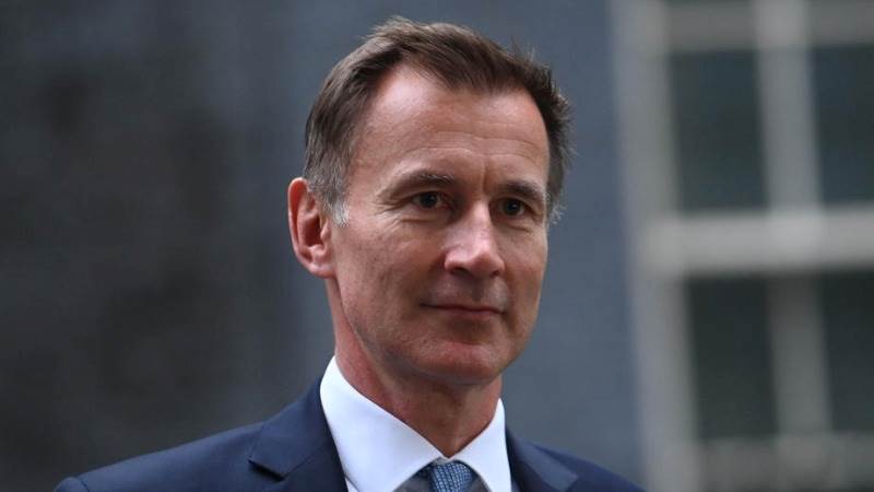 Hunt to deliver mini-budget statement later today