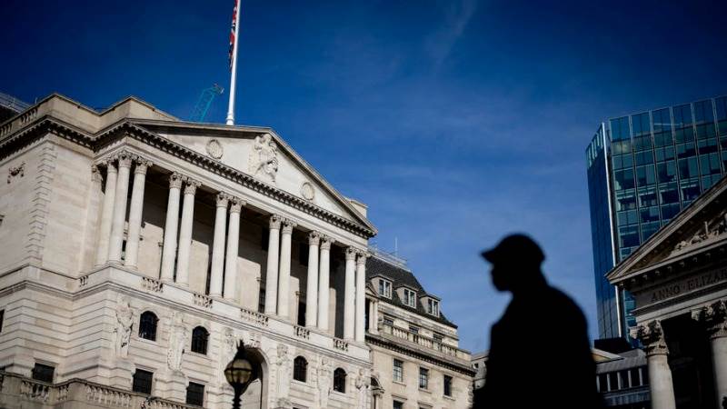 Bank of England confirms it stopped buying bonds