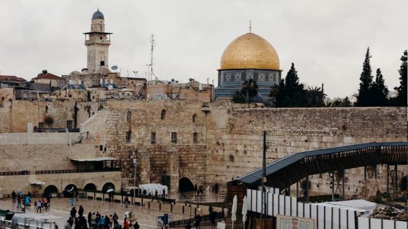 Israel summons Australian envoy over Jerusalem U-turn