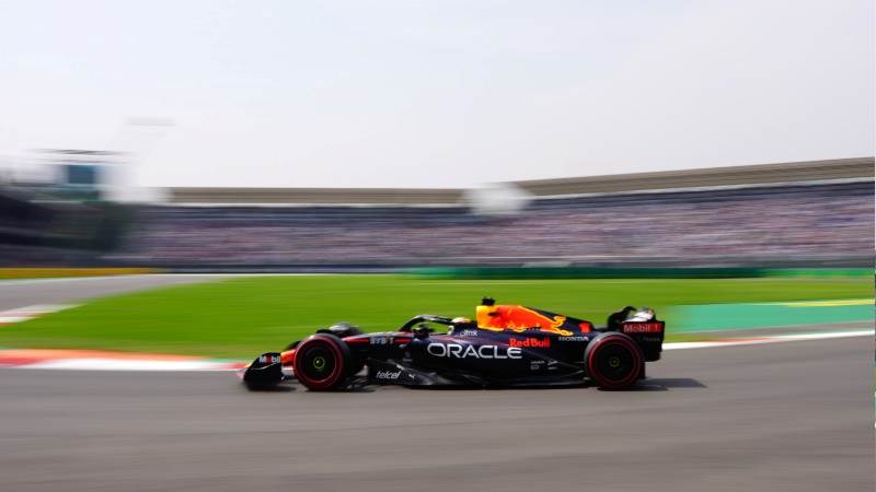 Verstappen takes pole position in Mexico GP