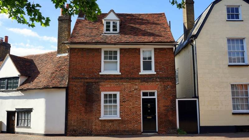 UK annual house price growth at 7.2% in October