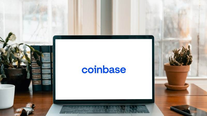 Coinbase claims minimal exposure to FTX after Binance merger