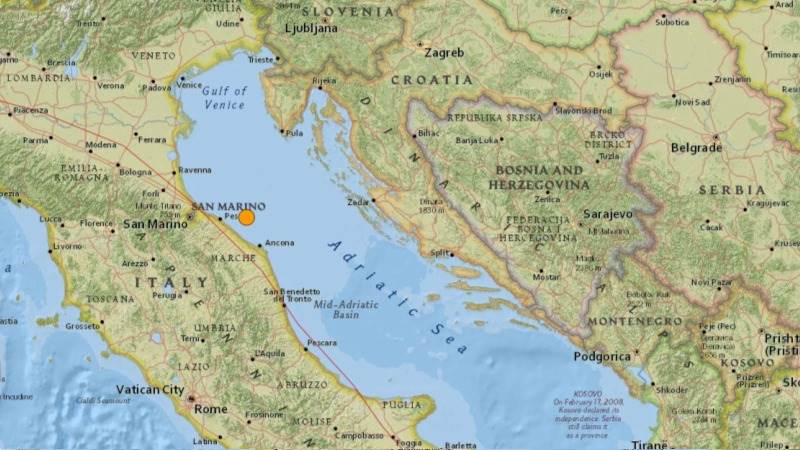 5.7-magnitude quake strikes off Italy’s coast