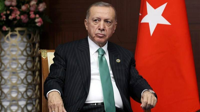 Erdogan: Russian pullout from Kherson positive decision