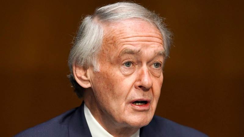 Sen. Markey urges Musk to clarify Twitter verification policy