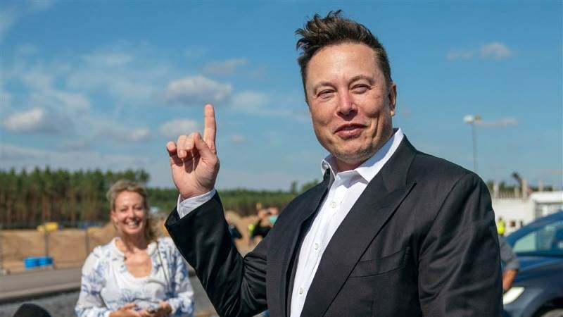 Musk’s Starlink buys ad campaign on Twitter