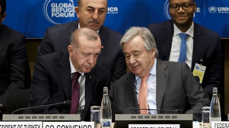 Guterres praises Erdogan as grain deal is extended