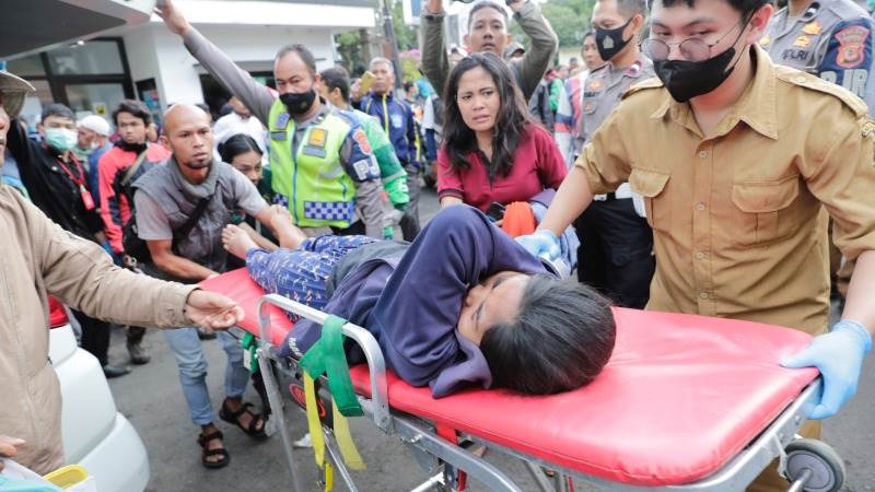 Death toll reaches 44 in Indonesia earthquake