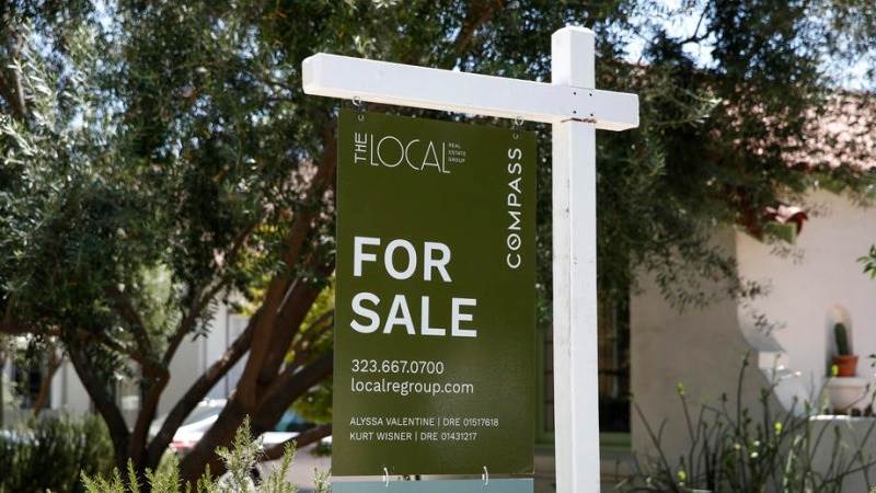 US new home sales jump by 7.5% in October