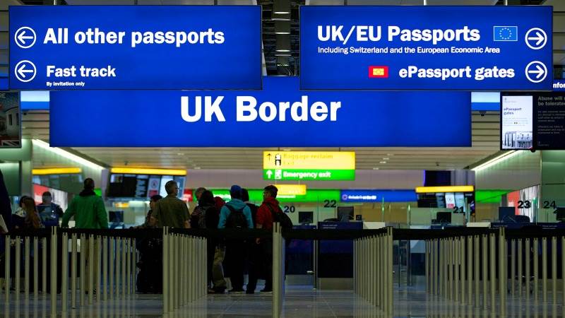 UK net migration exceeds 500,000, reaching a record