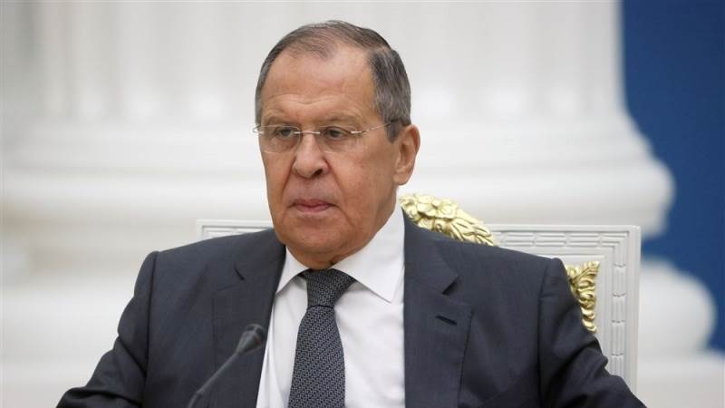 Lavrov: West supporting Ukrainian Nazism