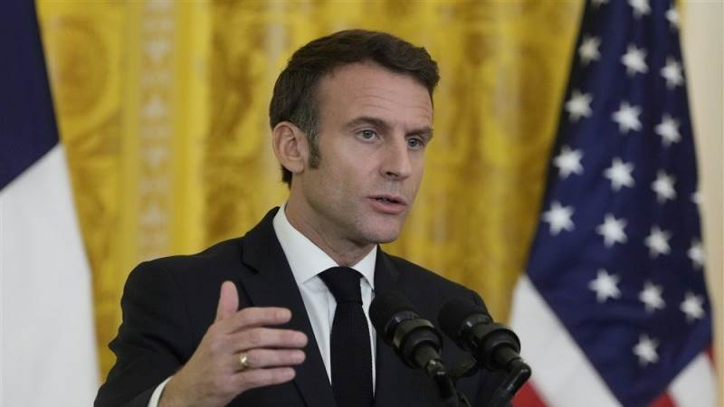 Macron says guarantees for Russia needed for talks to continue