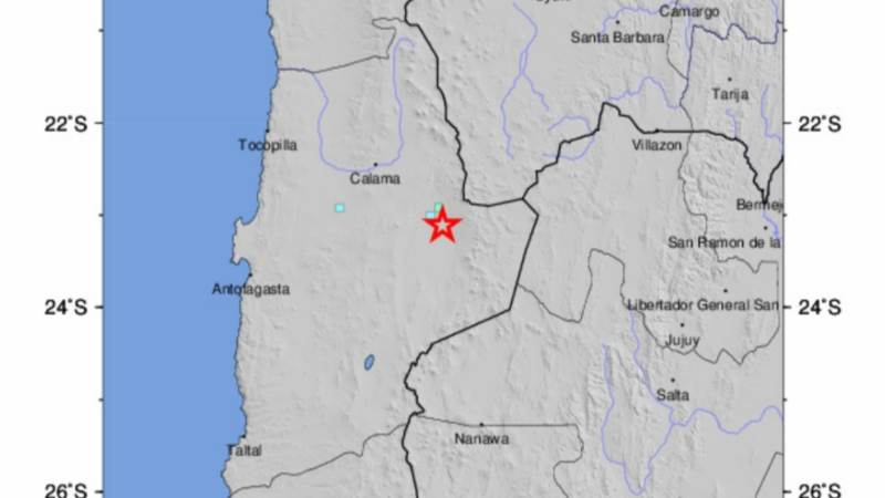 5.6-magnitude earthquake hits off coast of Chile