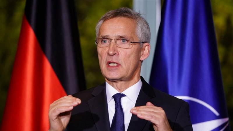 Stoltenberg: Putin getting stronger, larger NATO