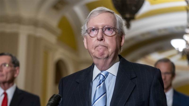 McConnell says won’t talk spending bill  Dec. 25-31