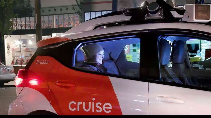 Cruise to offer robotaxi rides to San Francisco students