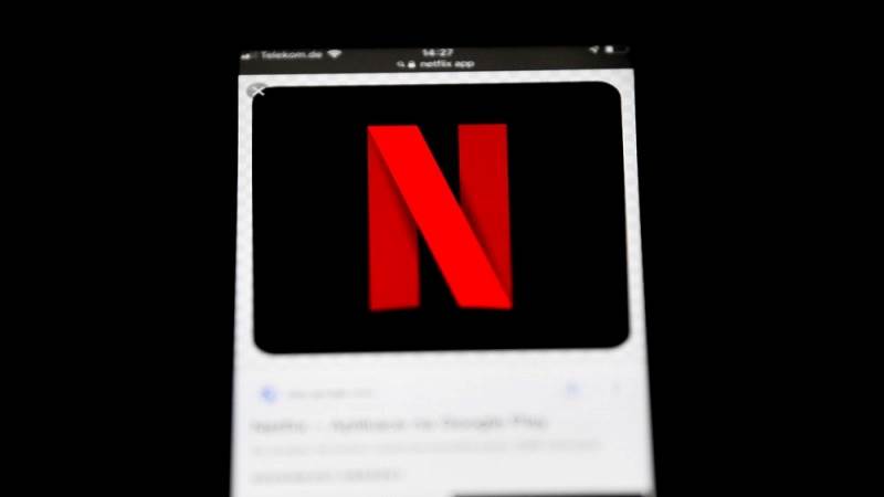 Netflix falls 7% as ads business off to slow start