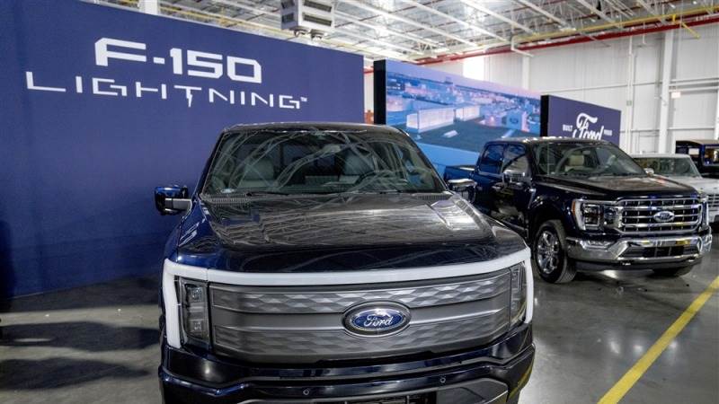 Ford reportedly ups F-150 Lightning price to $56,000