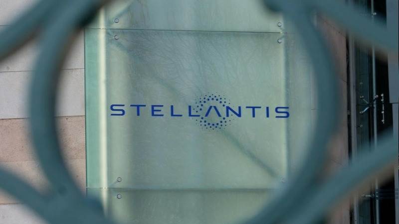 Stellantis electric motors output to hit 1M in France by 2024