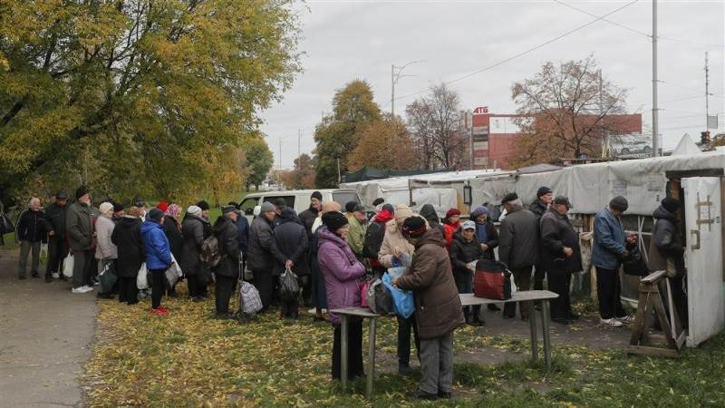 Kiev faces water shortages, heating outage