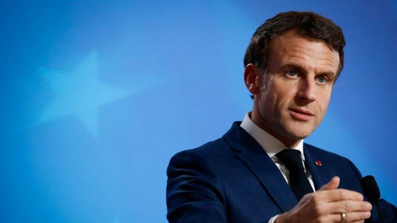 Macron: Unlikely Ukraine will join NATO