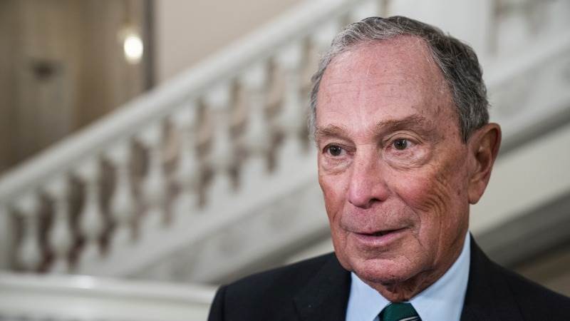 Bloomberg reportedly wants Dow Jones or WaPo