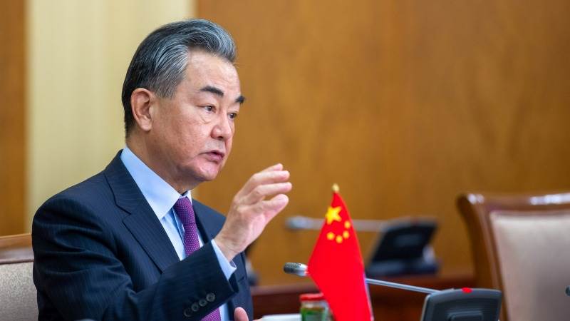 Wang Yi: China-US relations facing serious crisis