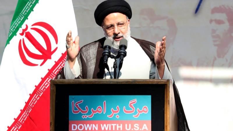 Raisi: West wants to negotiate with Iran