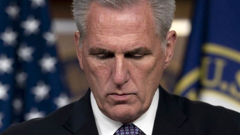 McCarthy struggles to get votes to become speaker