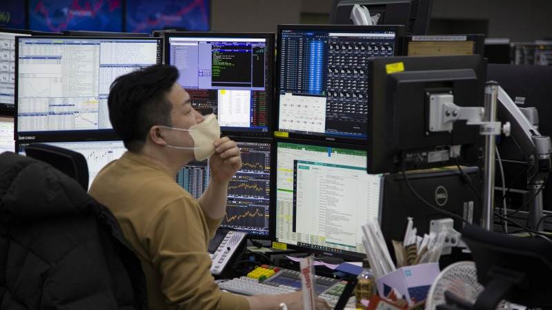 Asian markets mixed with FOMC minutes, PMI figures in focus