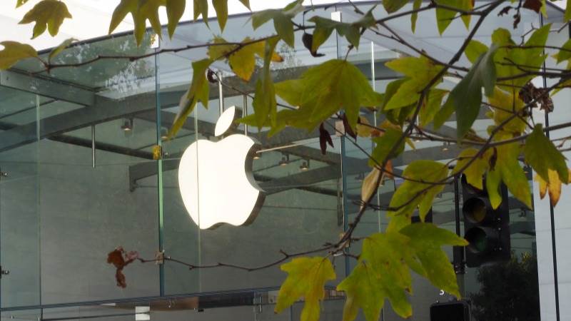 Apple’s shares down by 4%, market cap under $2B